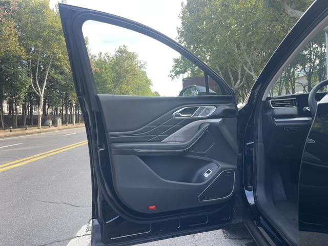 HongQi HS7 PHEV 2024 immagine di auto #7