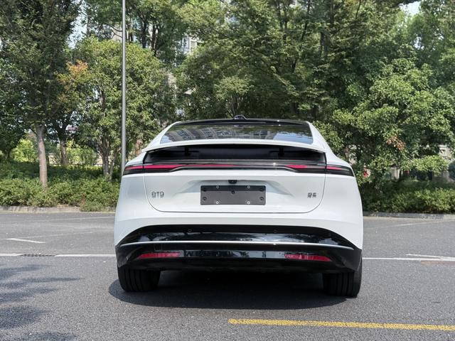 NIO ET9 2024 изображение автомобиля #7