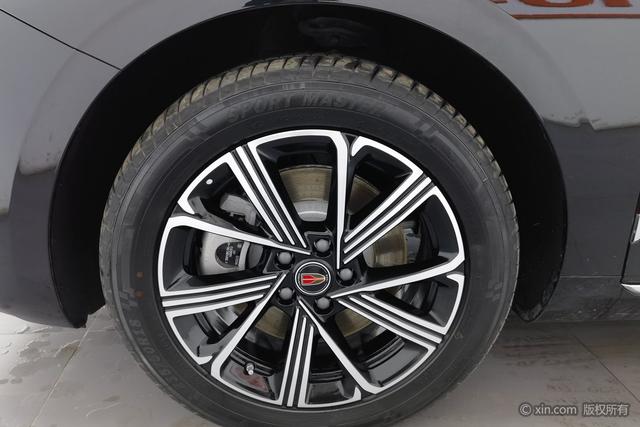 HongQi H5 PHEV 2025 #7 HongQi H5 PHEV 2025 car image #7