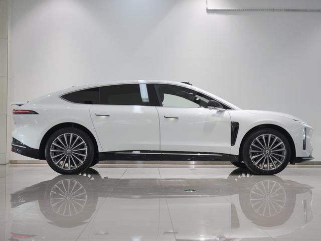 蔚来 蔚来ET9 2025 汽车图片 #7