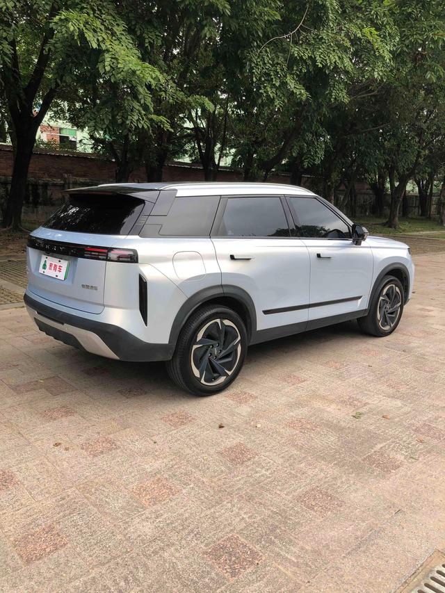 Chery Exploration 06 C-DM 2025 #7 Chery Exploration 06 C-DM 2025 car image #7