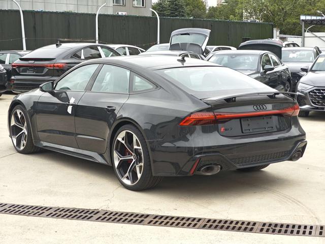 Audi RS 7 car image #7