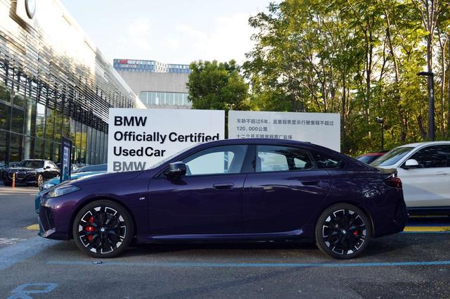 BMW 2 Series immagine di auto #7