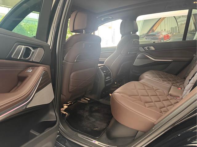 BMW X5 2023 #7 BMW X5 2023 صورة سيارة #7