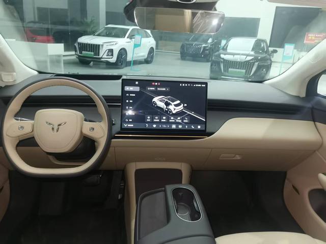 HongQi TianGong 06 2025 car image #7