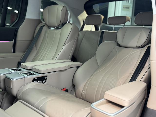 Xpeng X9 2024 immagine di auto #7