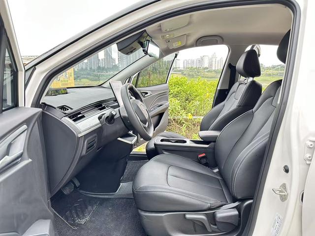 Neta V 2023 изображение автомобиля #7