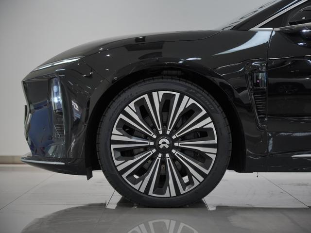 蔚来 蔚来ET9 2025 汽车图片 #7