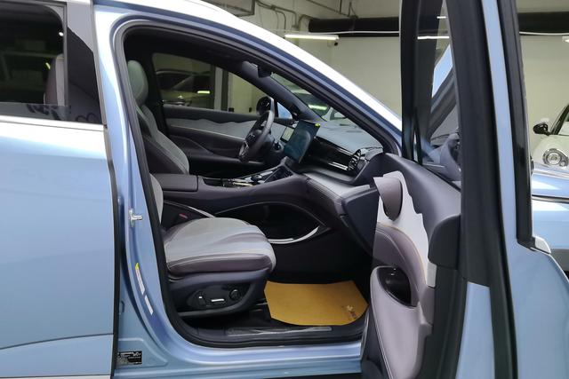 Volkswagen Bora Classic 2022 immagine di auto #7