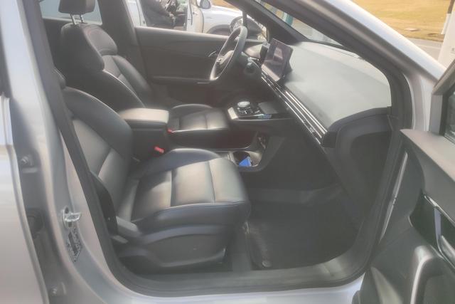 MG 4 EV 2024 car image #7