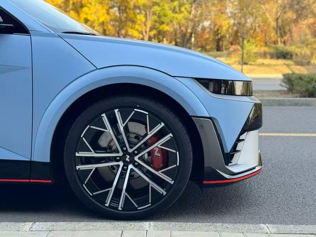 Hyundai IONIQ 5 N 2025 car image #7