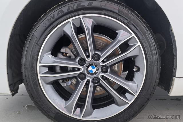 BMW 1 Series 2019 car image #7
