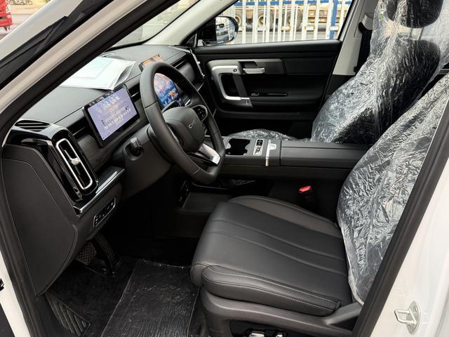 Chery Tiggo7 C-DM 2025 car image #7
