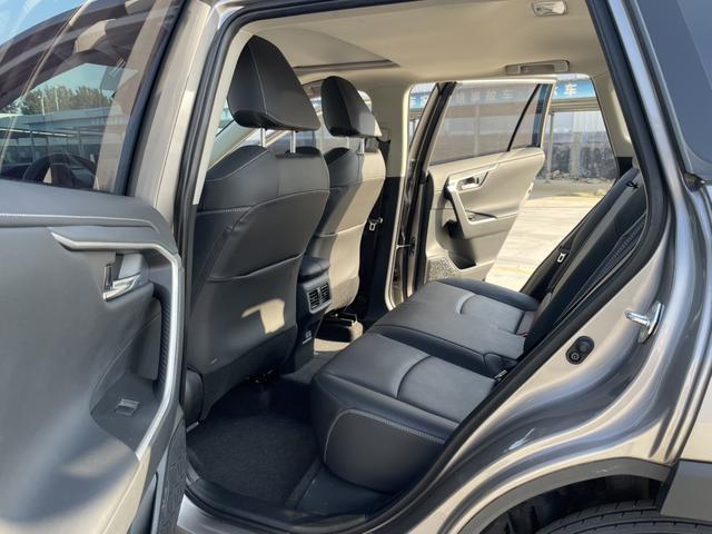 Toyota RAV4 Hybird E+ 2022 #7 Toyota RAV4 Hybird E+ 2022 car image #7