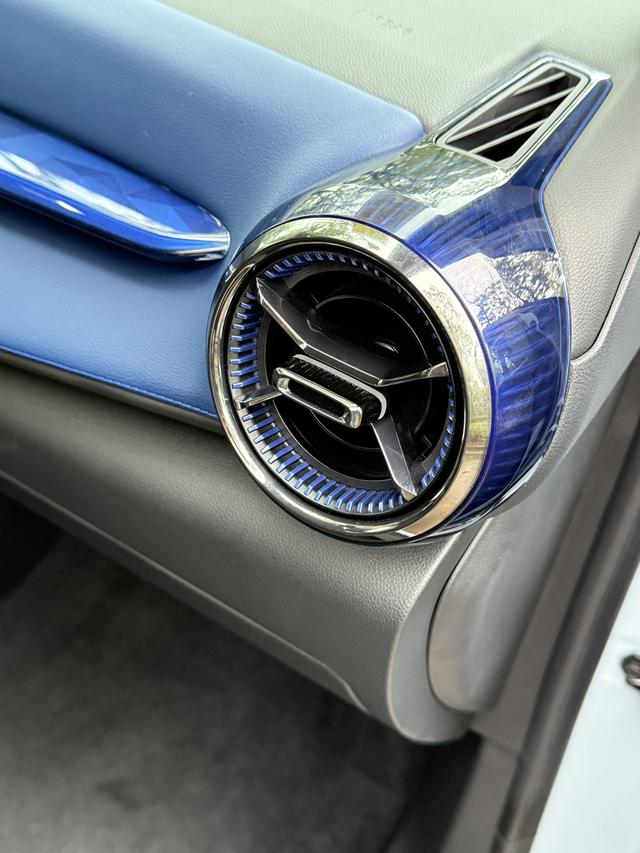 Chevrolet Equinox Plus 2025 #7 Chevrolet Equinox Plus 2025 car image #7