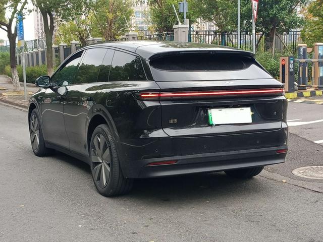 理想汽车 理想i6 2025 汽车图片 #7