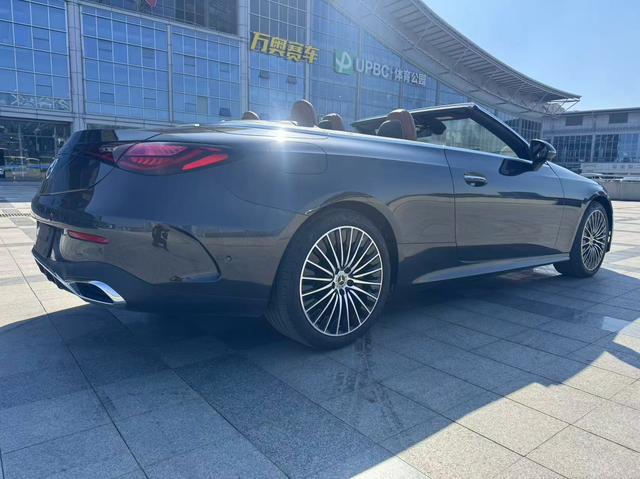 Mercedes-Benz CLE Class 2025 immagine di auto #7