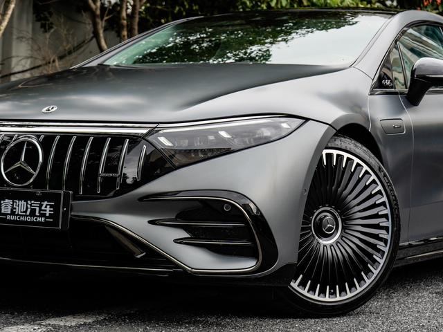 Mercedes-Benz EQS AMG 2024 imagen de coche #7