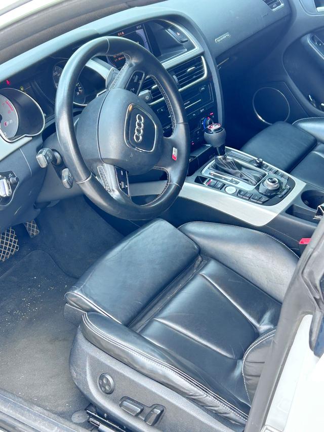 Audi RS 3 2012 #7 Audi RS 3 2012 car image #7