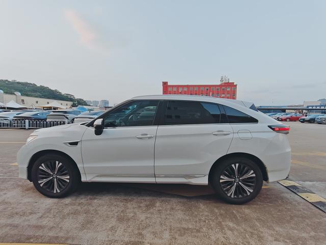 Honda UR-V 2022 immagine di auto #7