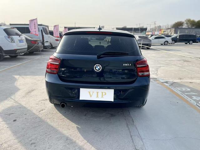 BMW 1 Series (Imported) 2012 car image #7