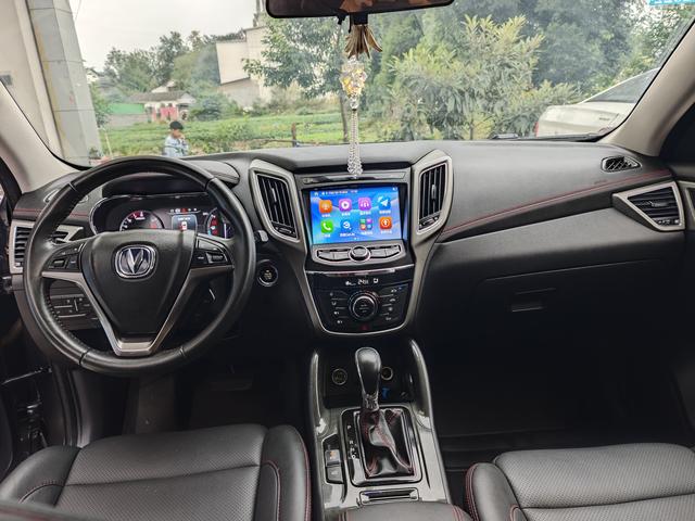 Changan CS15 EV 2018 #7 Changan CS15 EV 2018 car image #7