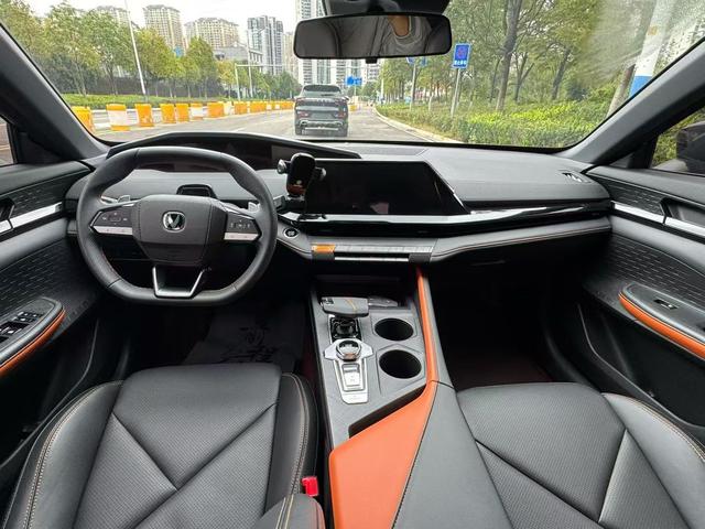 Changan CS15 EV 2023 car image #7