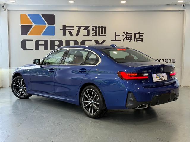 BMW M8 2023 car image #7