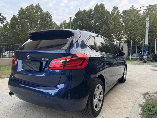 BMW M235L 2017 صورة سيارة #7