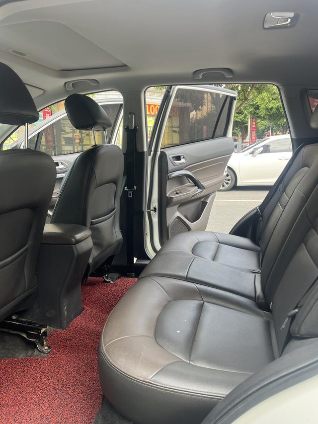 GAC Trumpchi GS4 COUPE 2016 #7 GAC Trumpchi GS4 COUPE 2016 car image #7