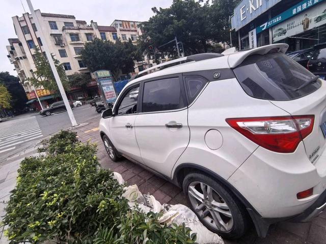 Changan CS35MAX 2015 #7 Changan CS35MAX 2015 car image #7