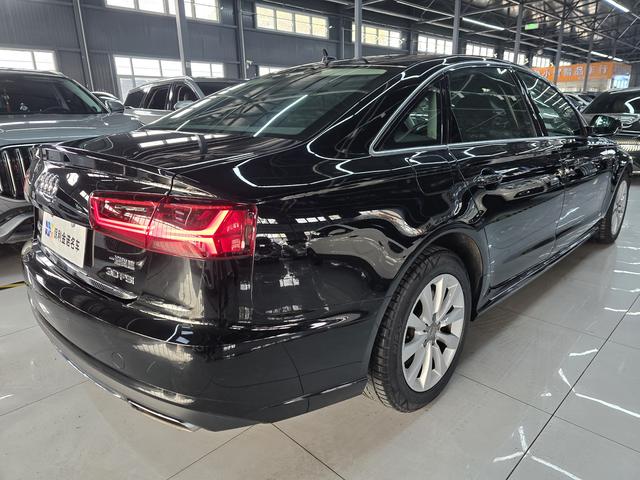 Audi TT RS 2017 immagine di auto #7