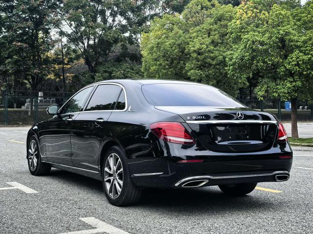 Mercedes-Benz M AMG 2019 #7 Mercedes-Benz M AMG 2019 صورة سيارة #7