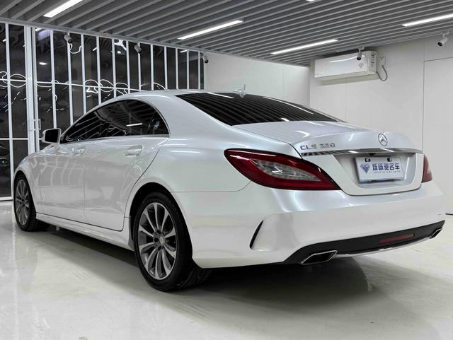 Mercedes-Benz CLS Class 2016 car image #7