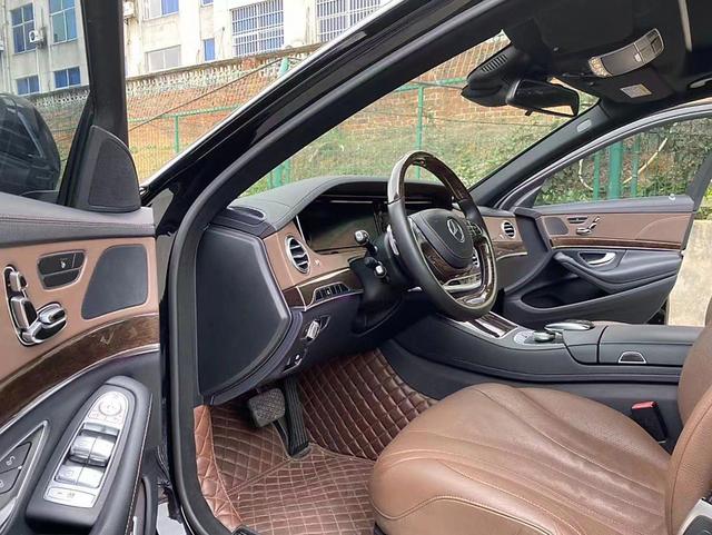 Mercedes-Benz C AMG New Energy 2015 изображение автомобиля #7