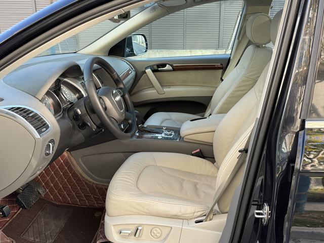 Mercedes-Benz SLK AMG 2009 car image #7