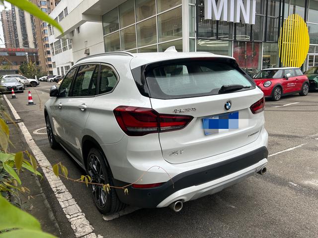 BMW iX M60 2021 #7 BMW iX M60 2021 car image #7