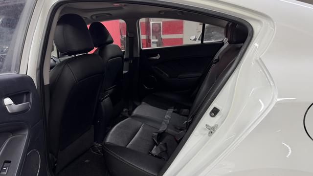 起亚 起亚K3新能源 2015 汽车图片 #7