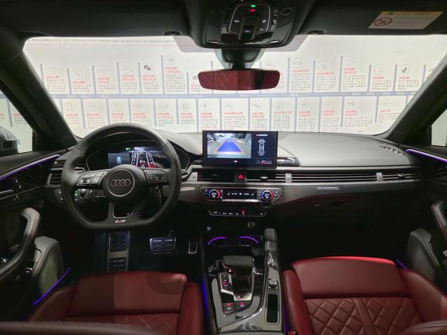 Audi S4 2023 صورة سيارة #7