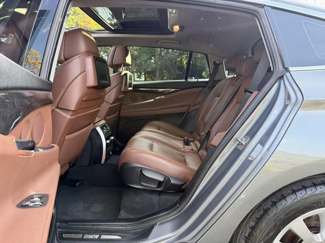 BMW 5 Series GT 2011 #7 BMW 5 Series GT 2011 immagine di auto #7