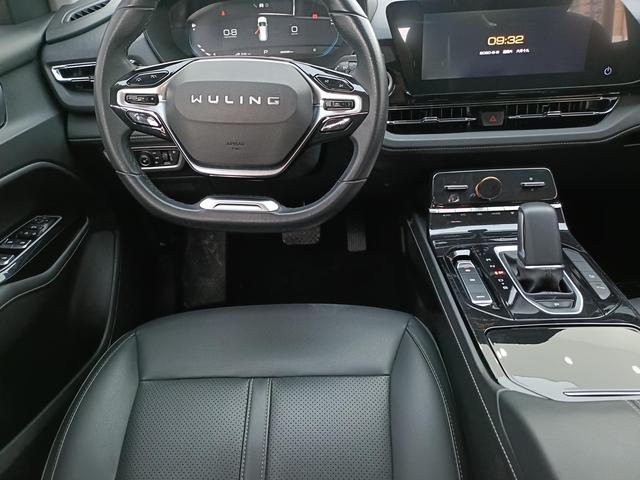 Wuling Victory 2020 car image #7