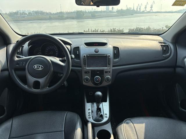 起亚 福瑞迪 2012 汽车图片 #7