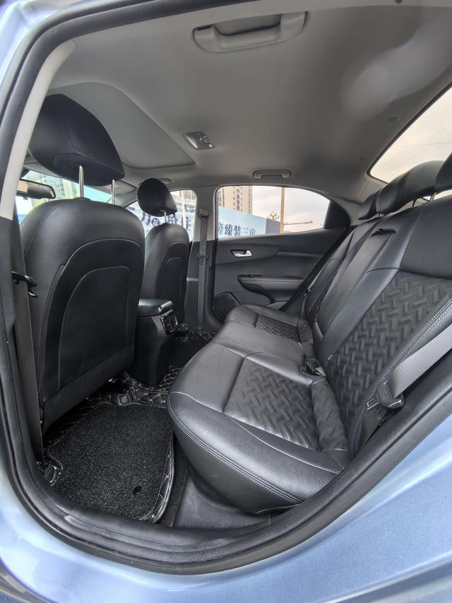 Kia Forte 2018 immagine di auto #7