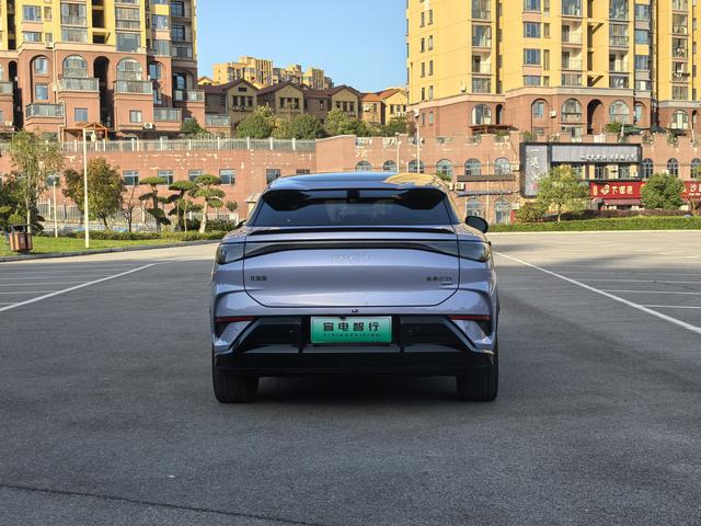 BYD Sea Lion 07 EV 2025 #7 BYD Sea Lion 07 EV 2025 car image #7