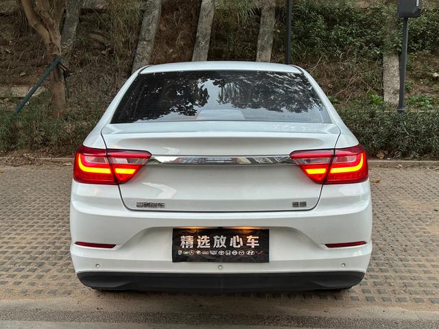 GEELY Vision 2020 изображение автомобиля #7