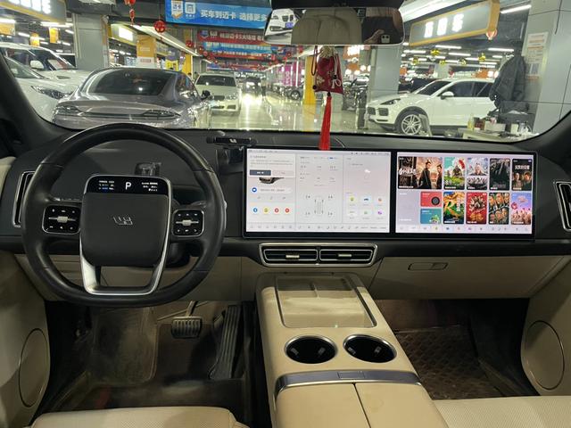 Li L8 2023 изображение автомобиля #7