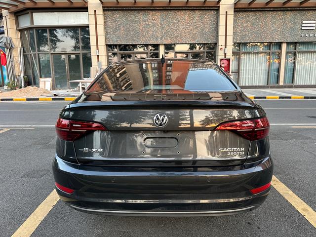 Volkswagen Sagitar 2022 immagine di auto #7