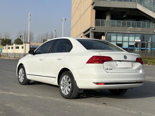 Volkswagen Bora 2017 imagen de coche #7