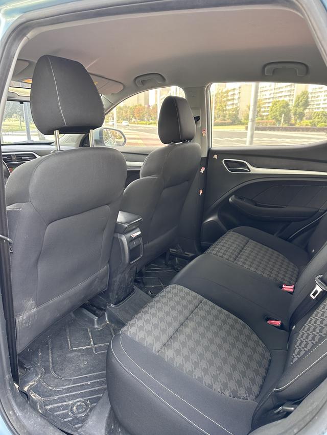 MG EZS Electric 2019 car image #7