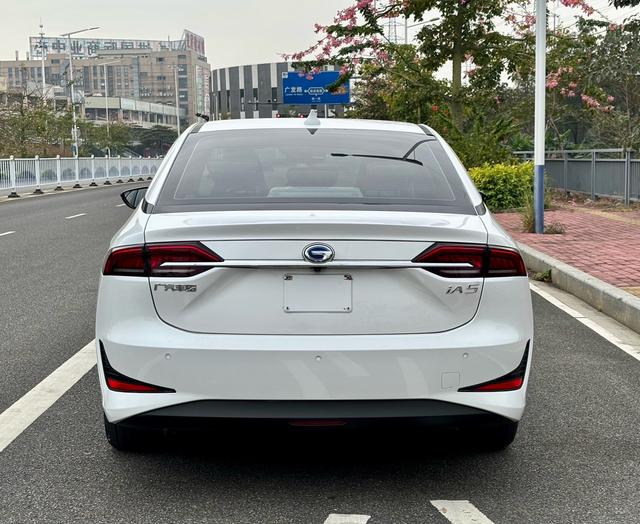 GAC iA5 2019 car image #7